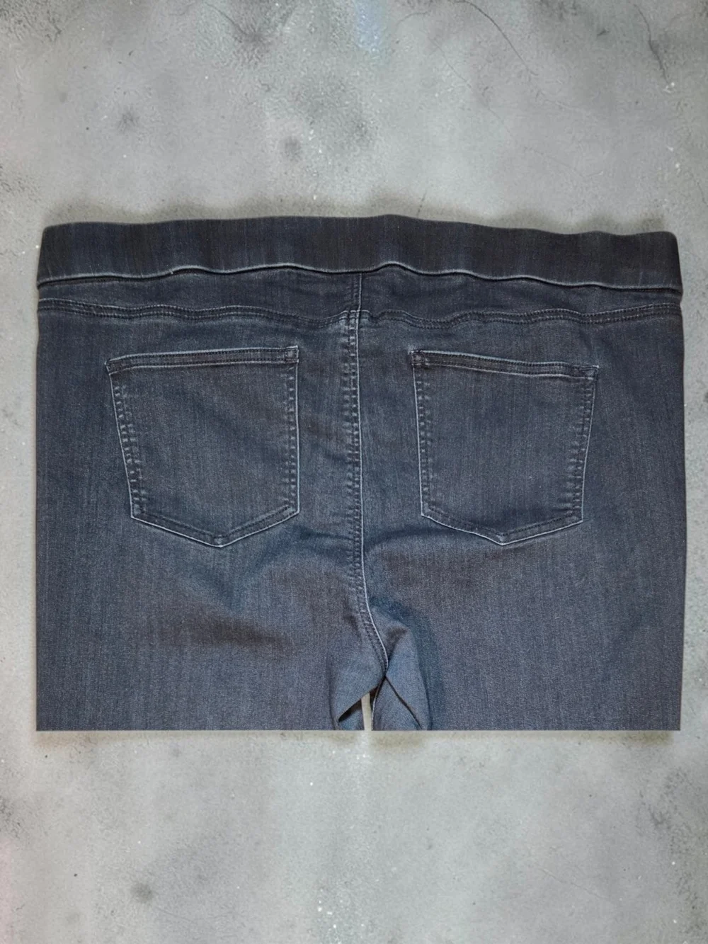 Celebrity Pink Women's Mid-Rise Skinny Jeans (Size 20 Inseam 28) **